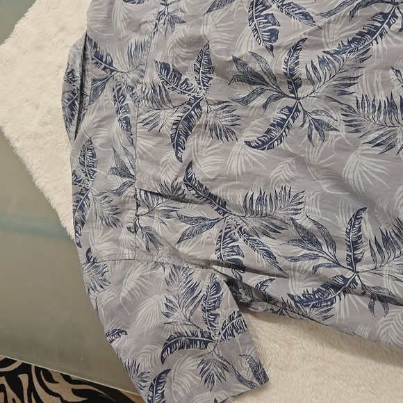 Quicksilver Women's Shirt - Picture 11 of 11